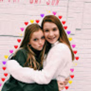 Meet your Posher, Caroline